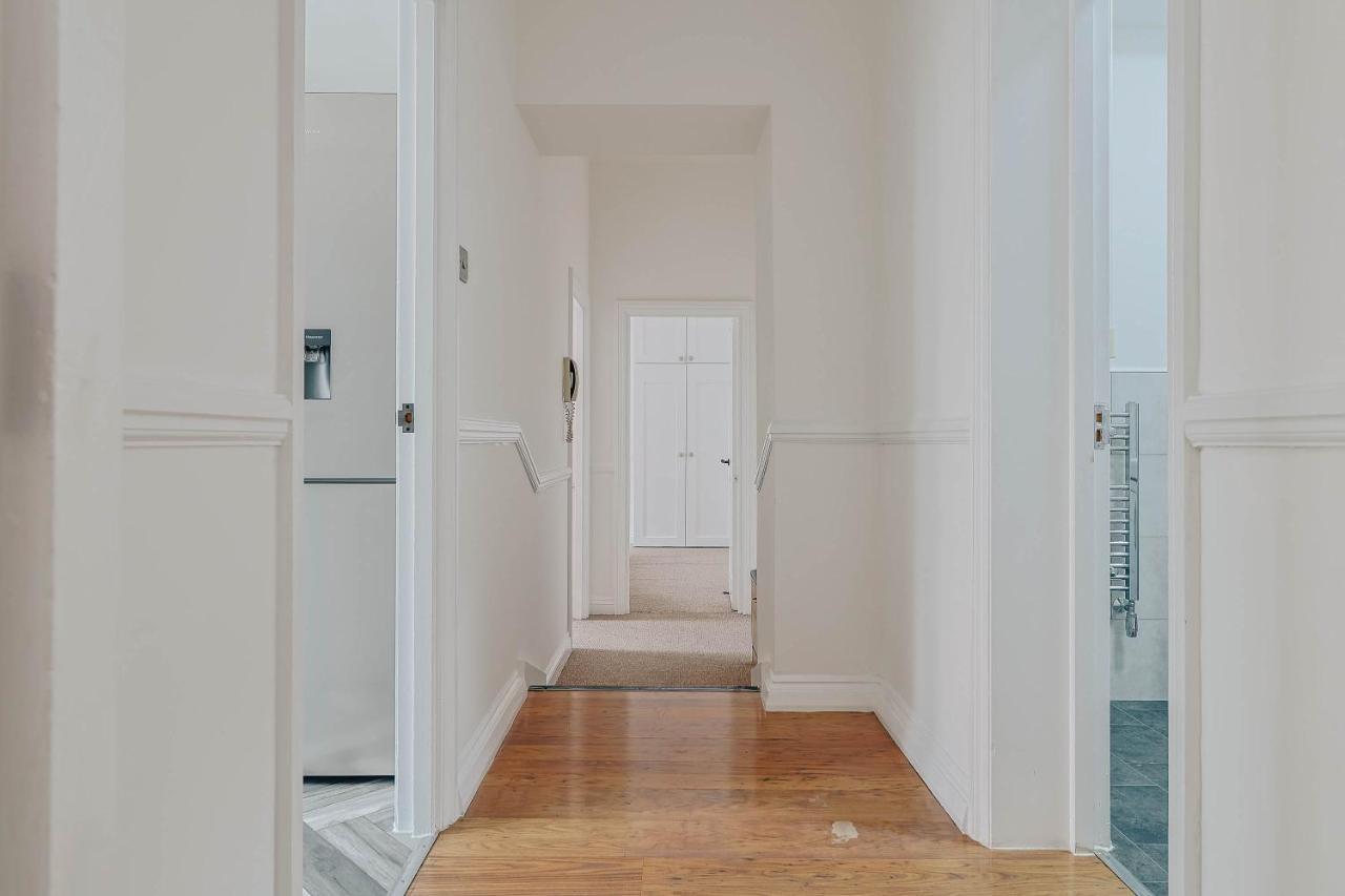 City Central Apartment Борнмут Экстерьер фото